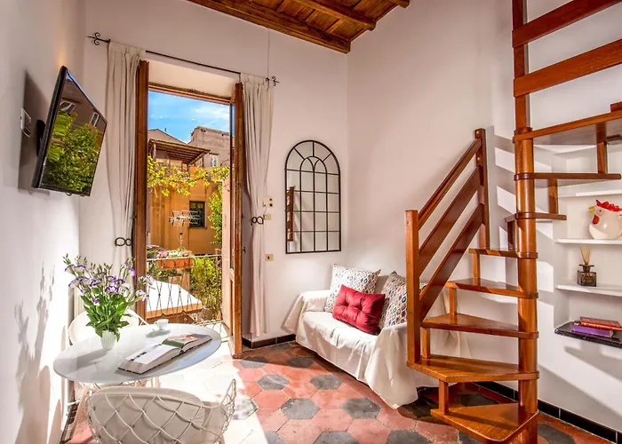 Empire Loft In The Shadow Of Colosseum